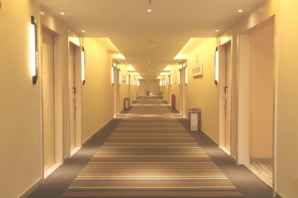 City Comfort Inn GZ Baiyundadaobei