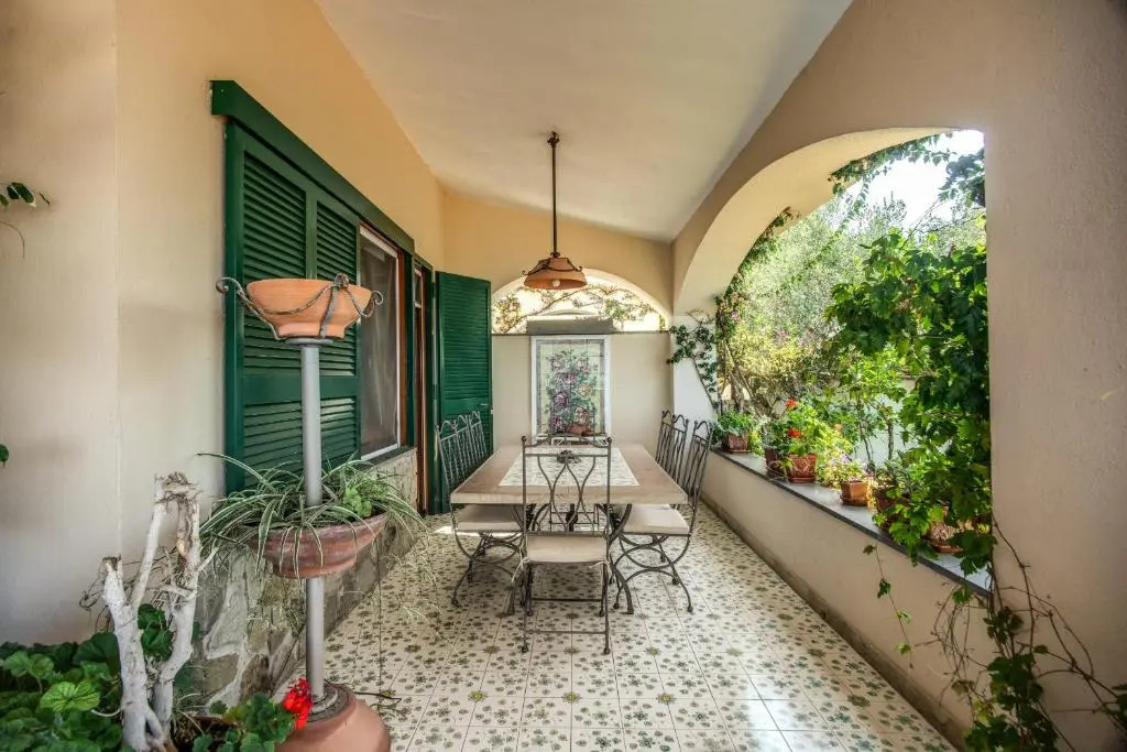 GOCCE VILLAS - Sunshine Villa