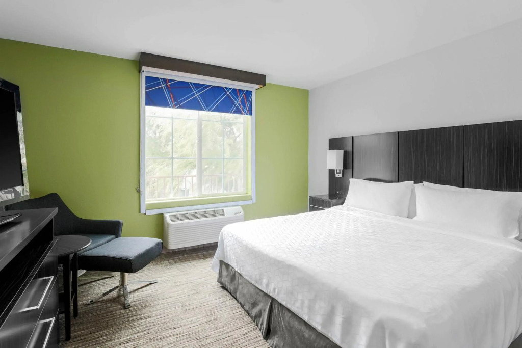 Holiday Inn Express Lancaster by IHG