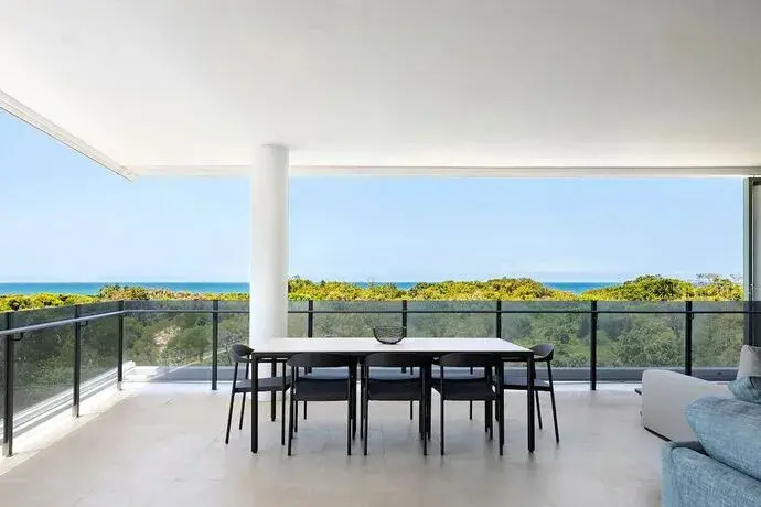 Seanna Residences