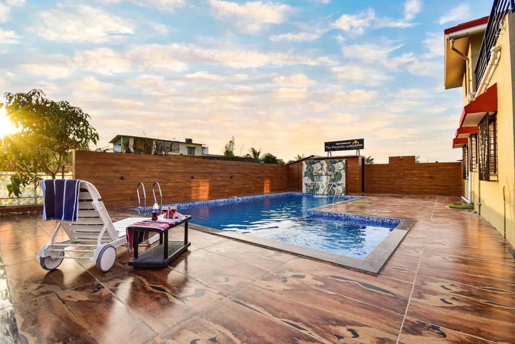 Green Meadows Large Pool & Garden by 23 Villa Stay