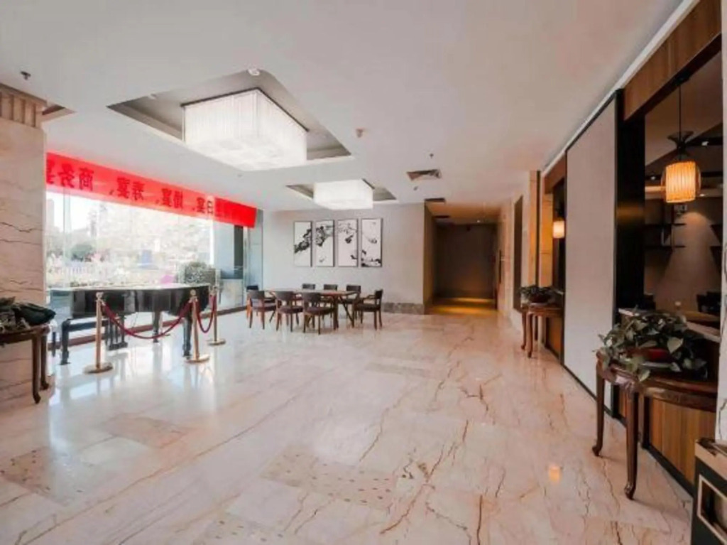 Camellia Hotel