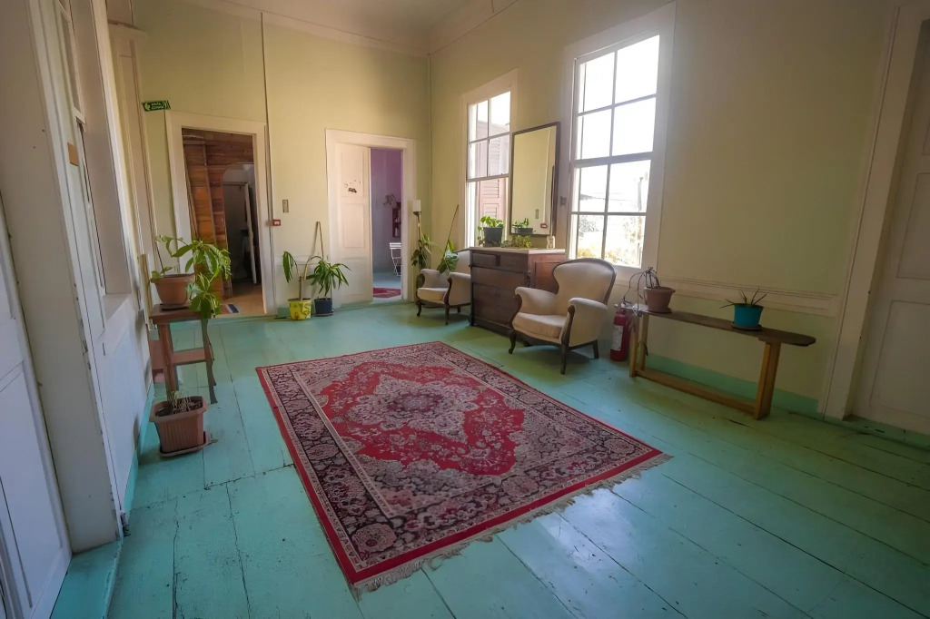 Lotus Garden Hostel Izmir