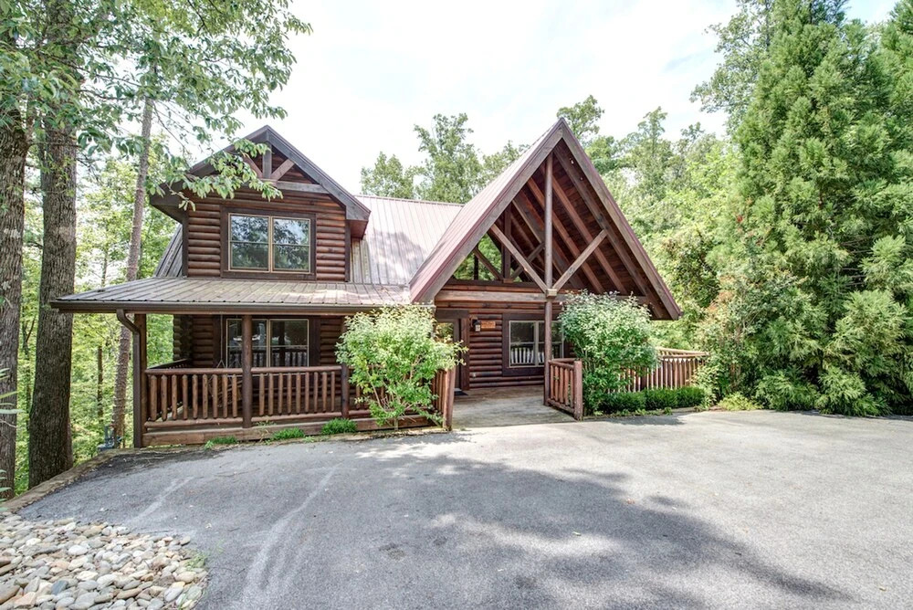 Natural Beauty by Jackson Mountain Homes