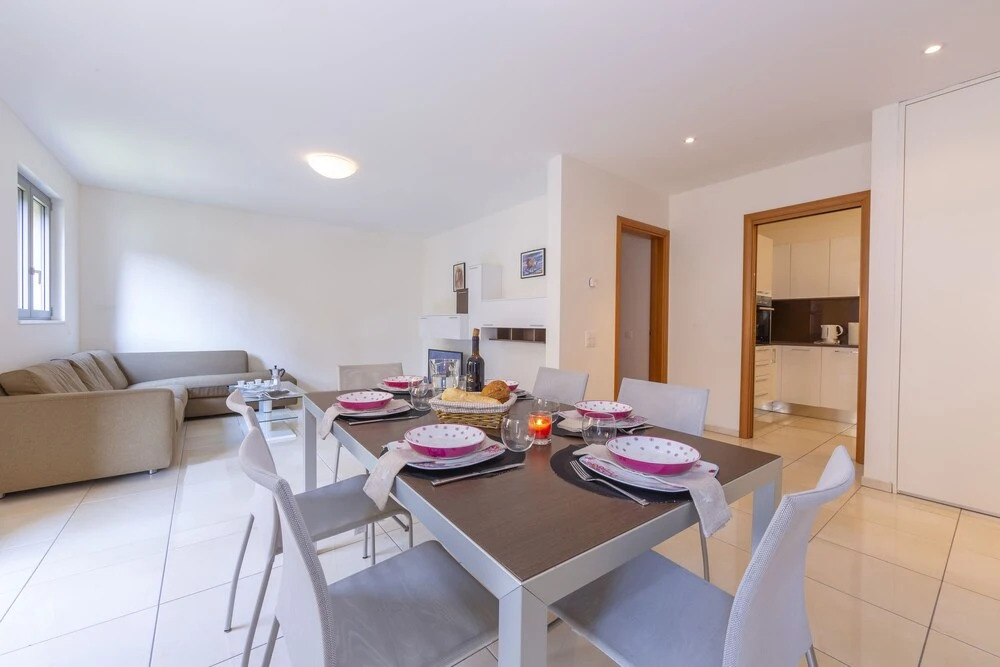 Porza Home