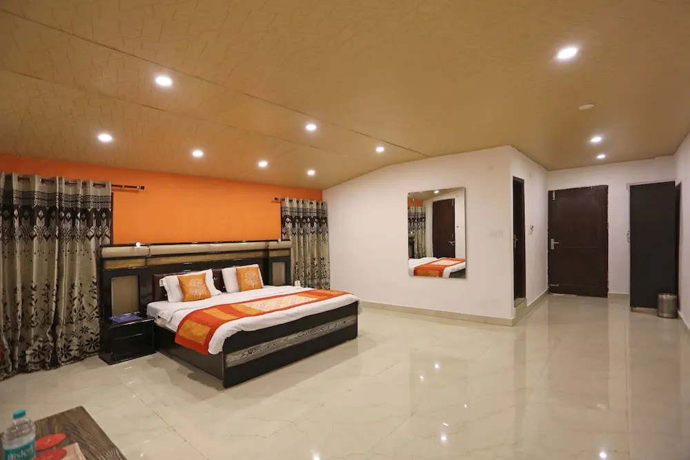 Hotel Satyam International