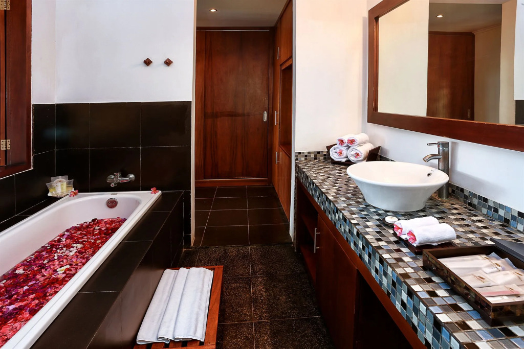 Nirwana Beach & Resort