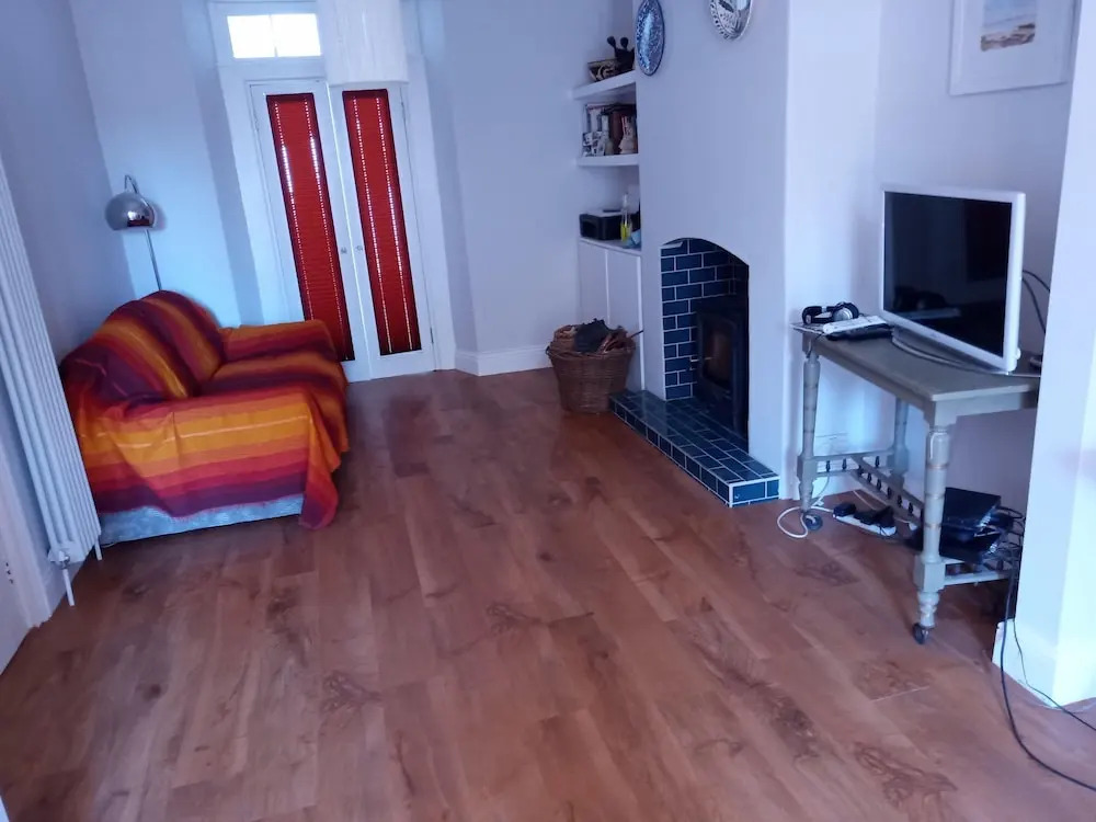 townhouse bridport