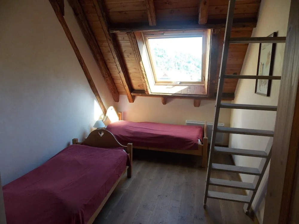Alpe DE Virgile - Chez Mado : 5 Pièces 10 à 13 Personnes / 5 Rooms 10 to 13 People