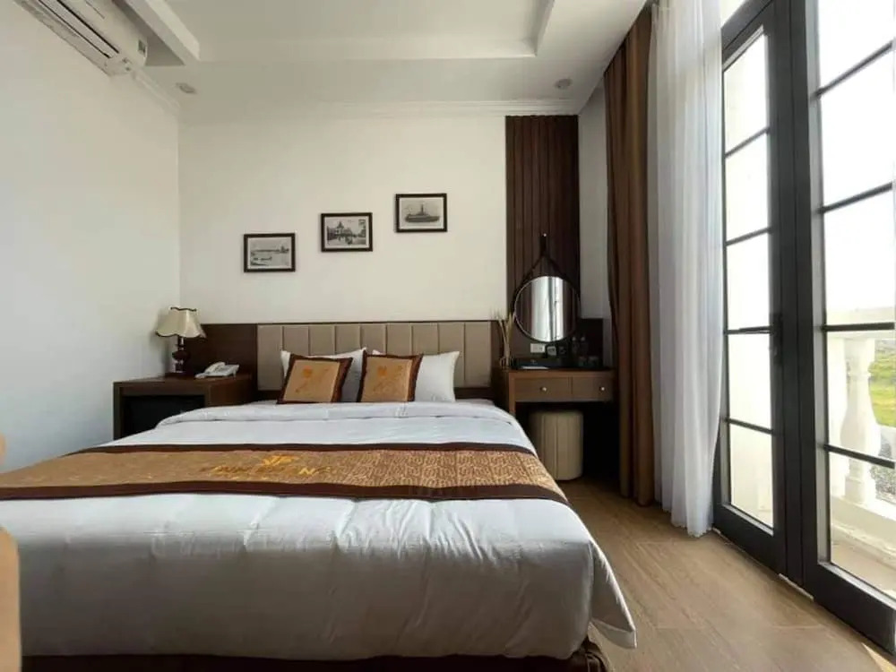 ViNH KHANG HA LONG HOTEL