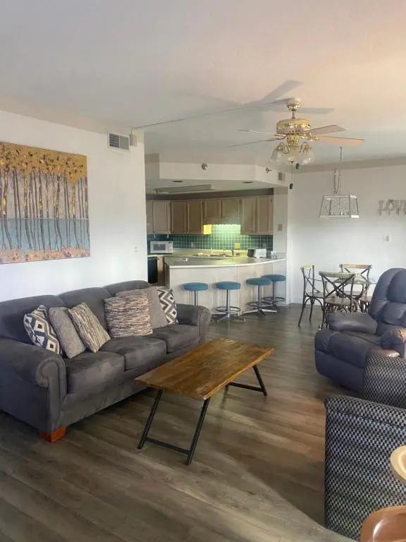 River Place Condos #610 3BD