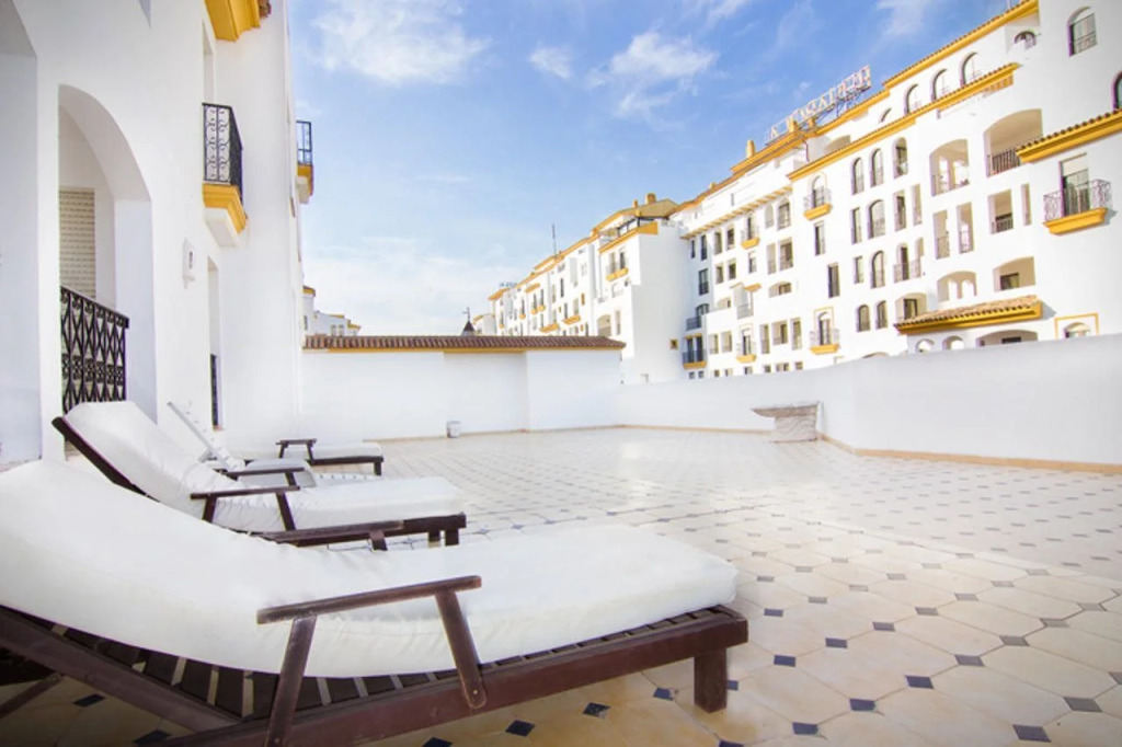 Park Plaza Suites Apartamentos