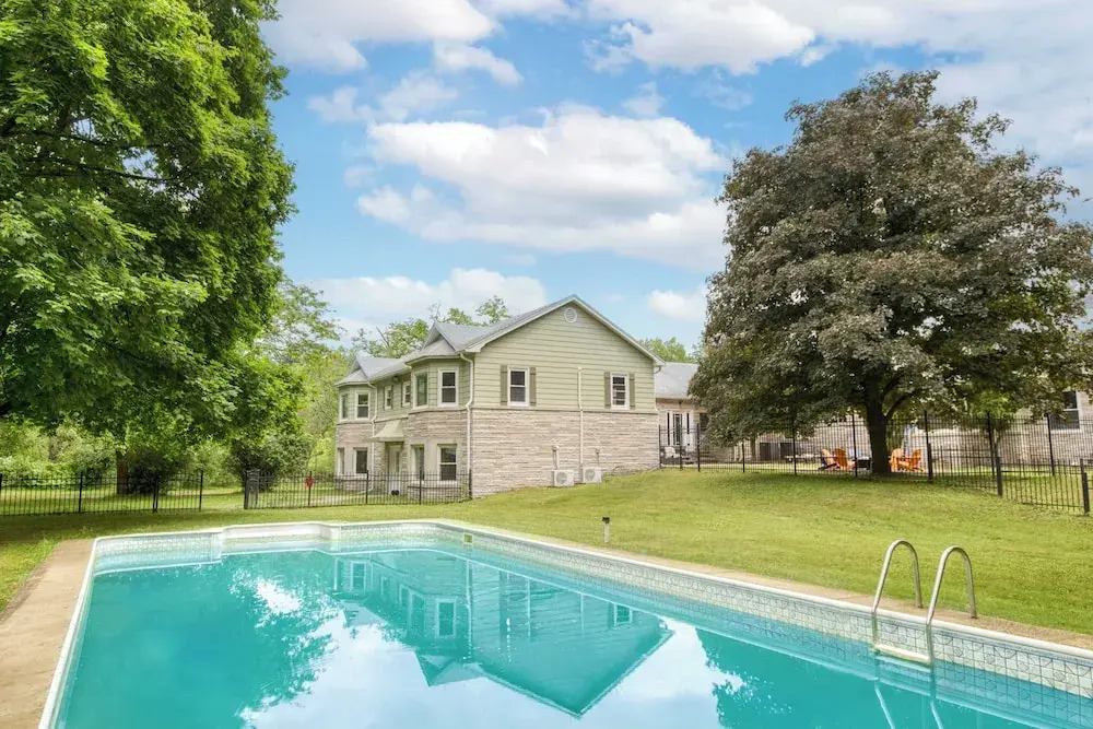 Game Farm Villa by AvantStay