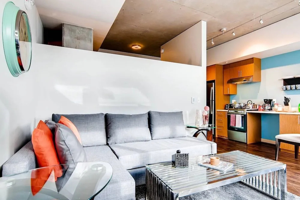Speechless In Seattle! #1 Location - 2BR - Free Parking! (VR1)