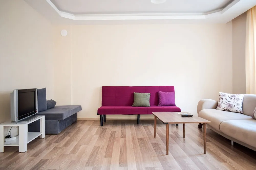Spacious 2 Bedrooms for 5 People With Mountain View Free Wifi