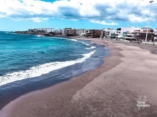 Salinetas Blue Surf House