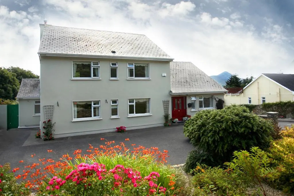 Adare House Bed & Breakfast