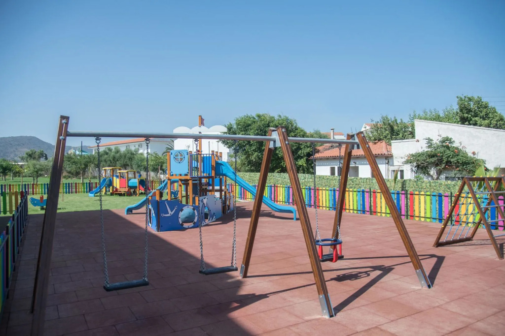 Отель Senseana Sea Side Resort & Aquadventure - All Inclusive