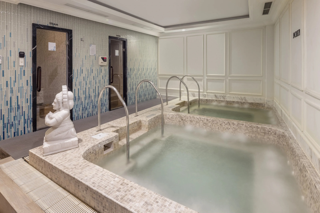Meliá Vinpearl Cam Ranh Beach Resort