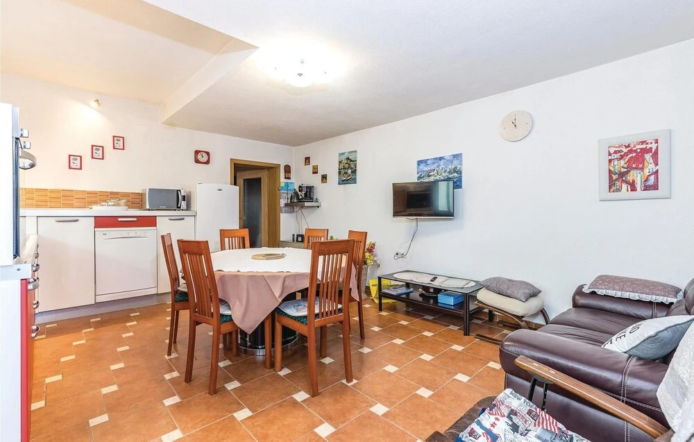 Amazing Home in Novi Vinodolski With Wifi and 3 Bedrooms