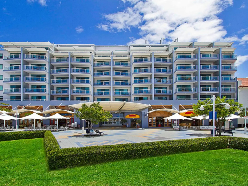 Waterfront Apartment 114