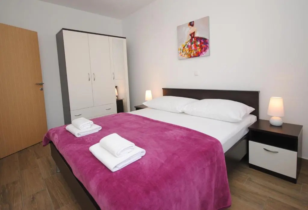Apartments Valeria