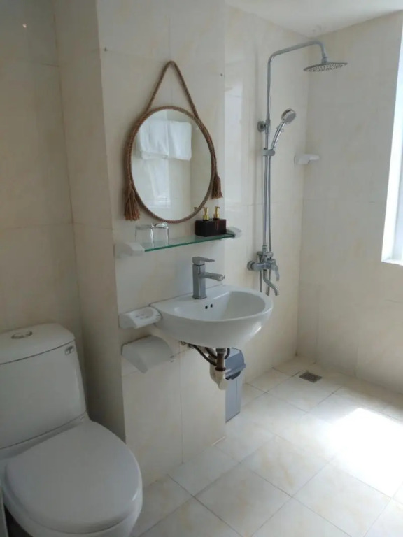 Capital O 1167 Haya Hotel