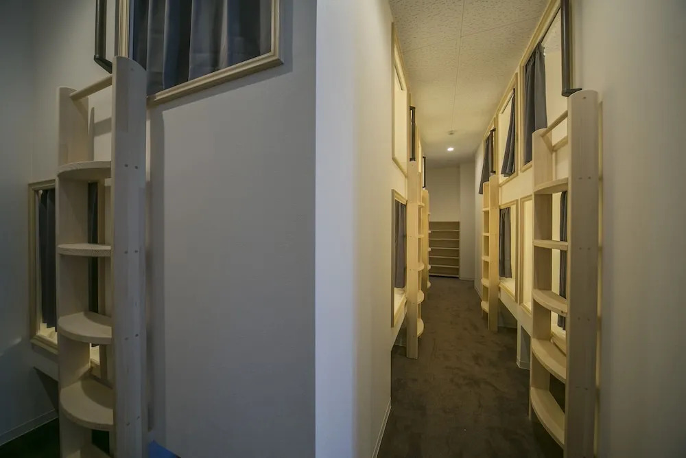 The Micro Museum Hostel Aoyama