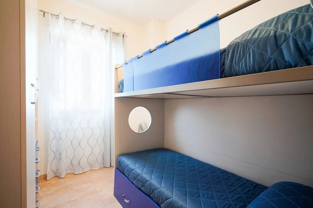Appartamento a Torre Canne con Balcone