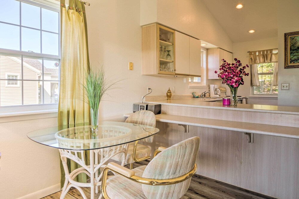 Cozy Branson Retreat - 13 Mi to Silver Dollar City