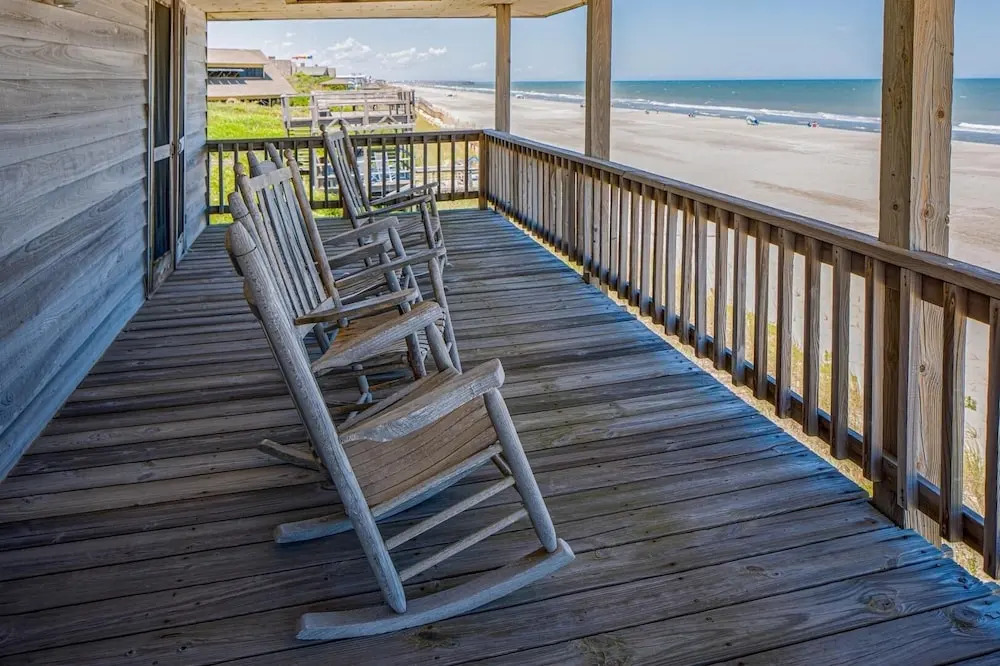 Hillcrest - 4 Br Home