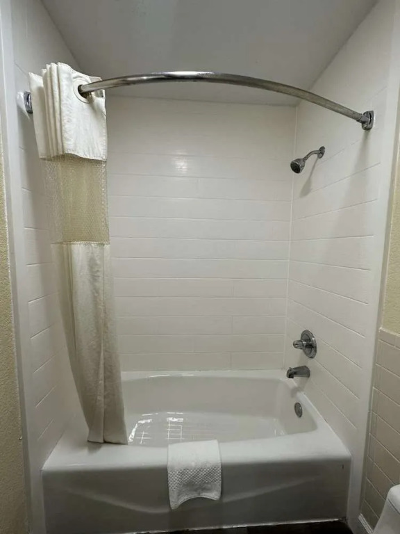 Comfort Inn Brookhollow