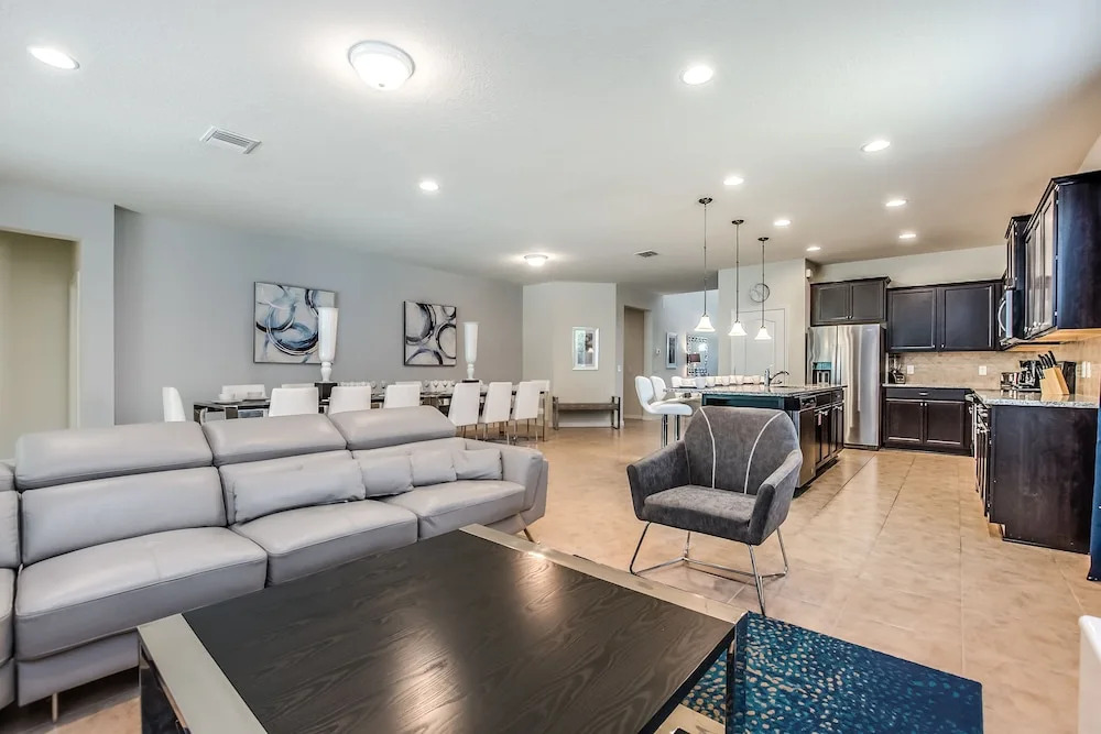 8804 Bengal Court