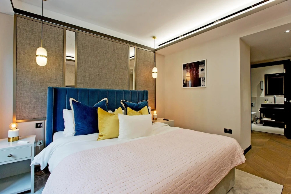 2-bed Superior Apt 311