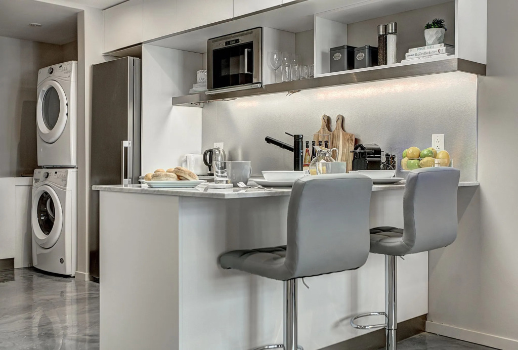 Pierce Boutique Apartments by Simplissimmo