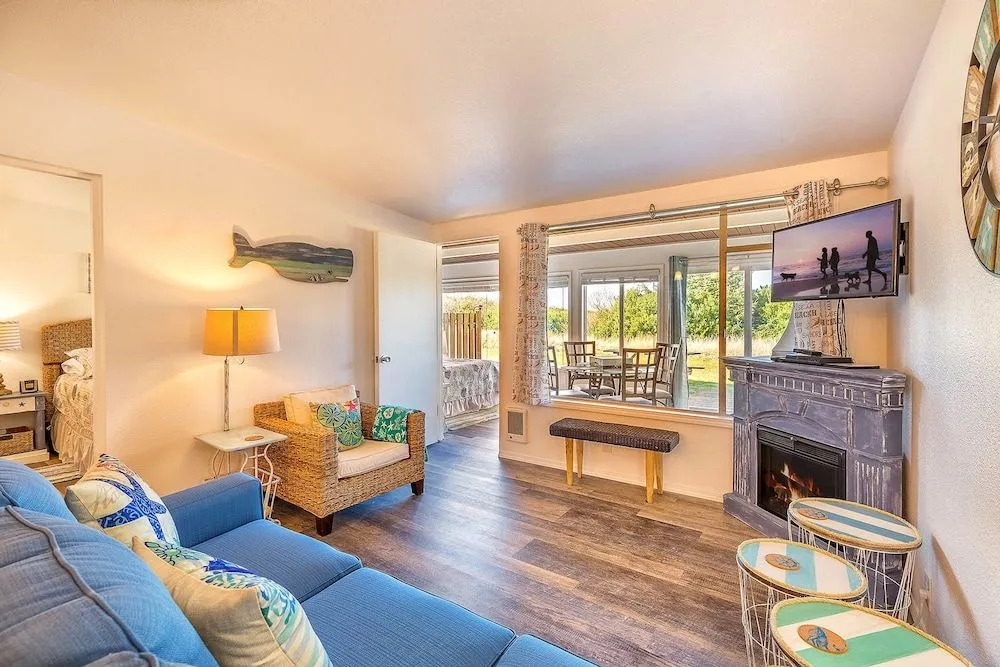 Pacific Surf Condos