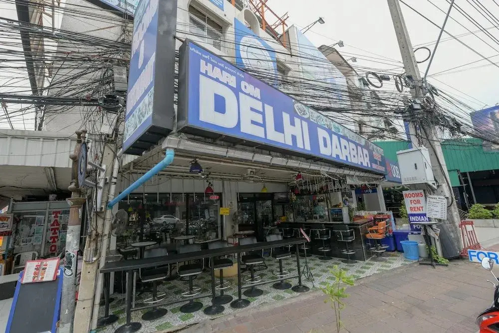 Oyo 315 Hari Om Delhi Darbar