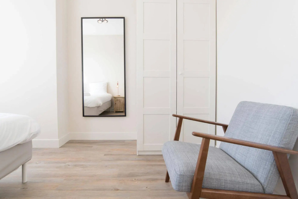 NEW! Modern Gallery Nassau Canal Suite