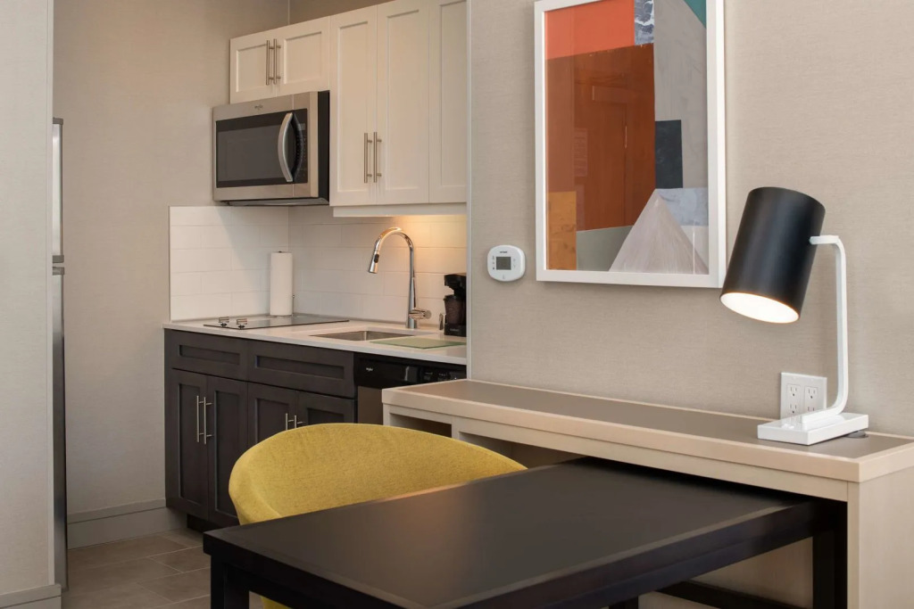 Homewood Suites By Hilton Belmont