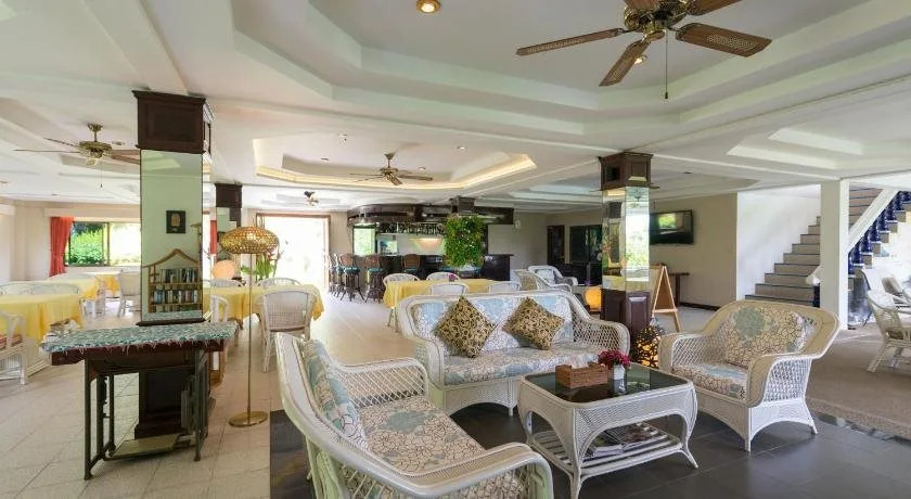 Pen Villa Hotel