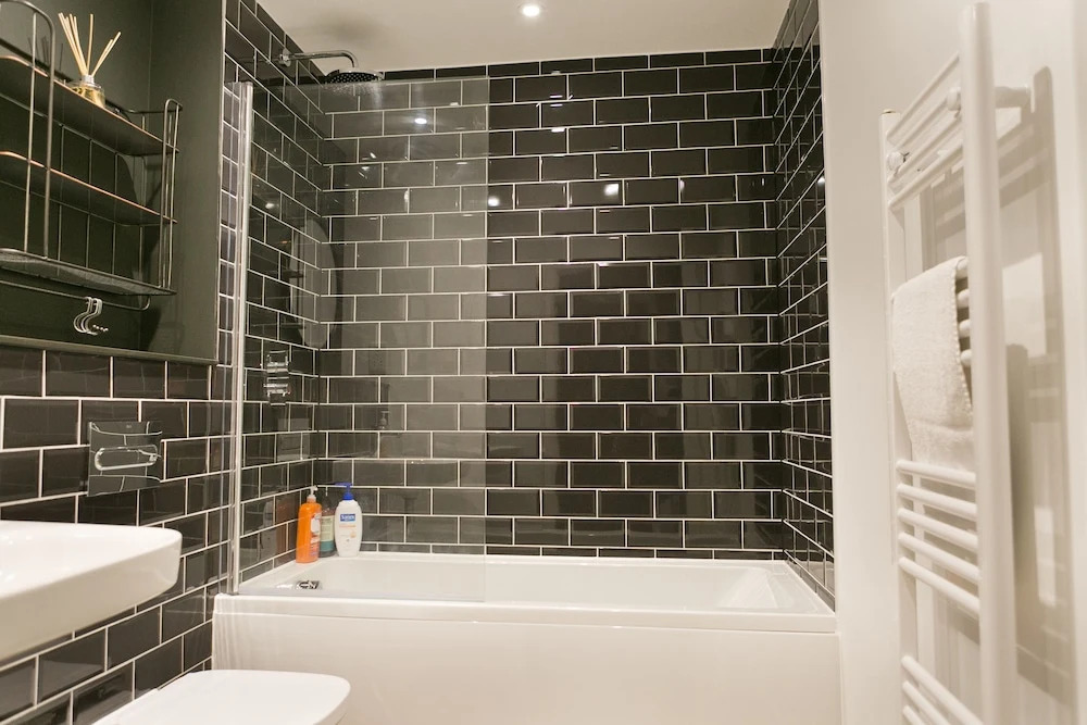 Stylish warehouse apartment in Central Cardiff
