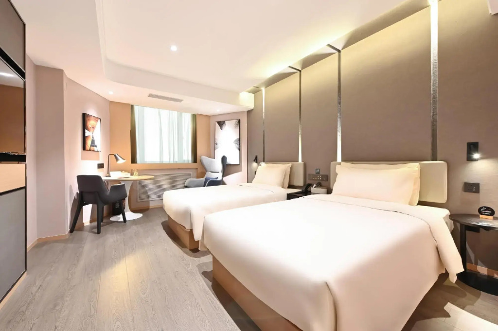 Atour Hotel Beijing Liuli Bridge West Station