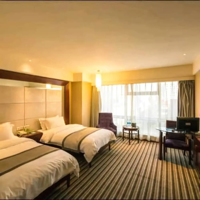 Jinlong Hotel
