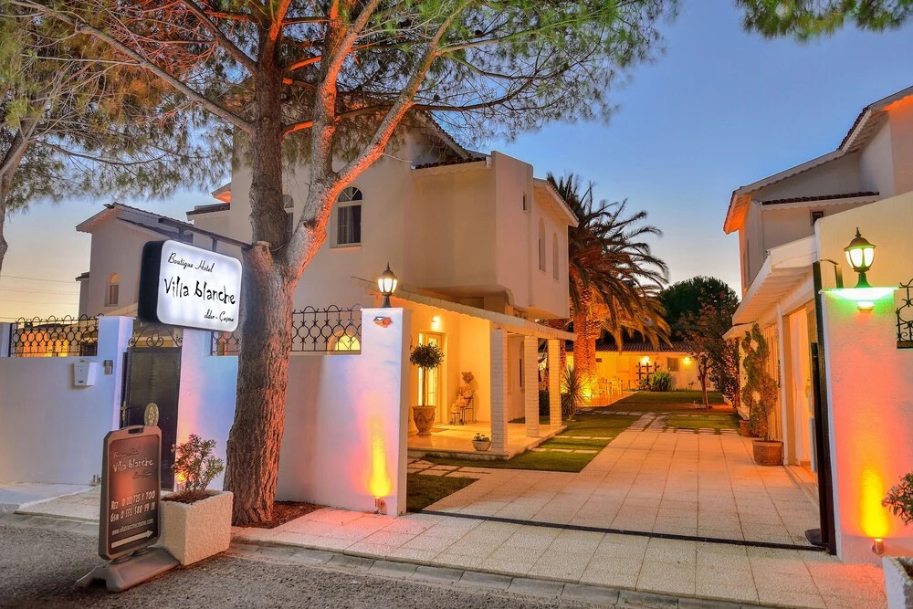 Villa Blanche Otel