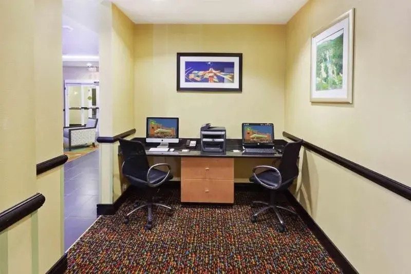 La Quinta by Wyndham Tulsa - Catoosa