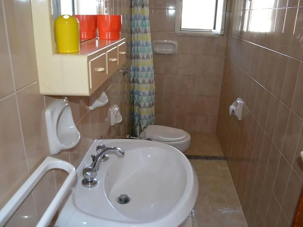 Cosy Apartment Near The Beach With Patio Balcony Pets Allowed Parking