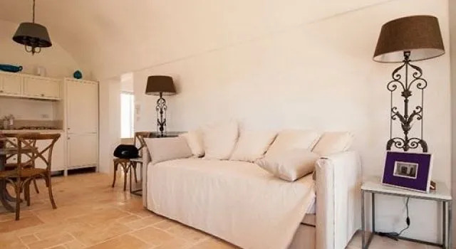 HelloAPULIA - Charming Apartments at Authentic Masseria Pepenofio