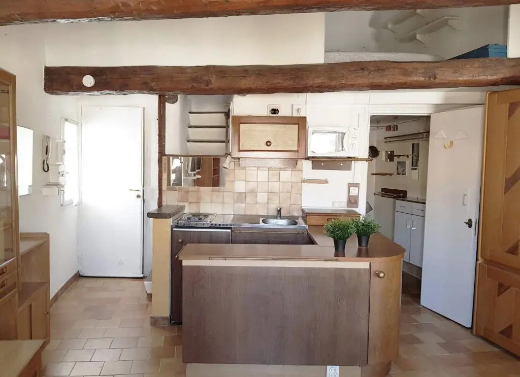 GregBnb-com - Centre ancien - CLIMATISÉ - T2 Mezzanine - 6eme étage