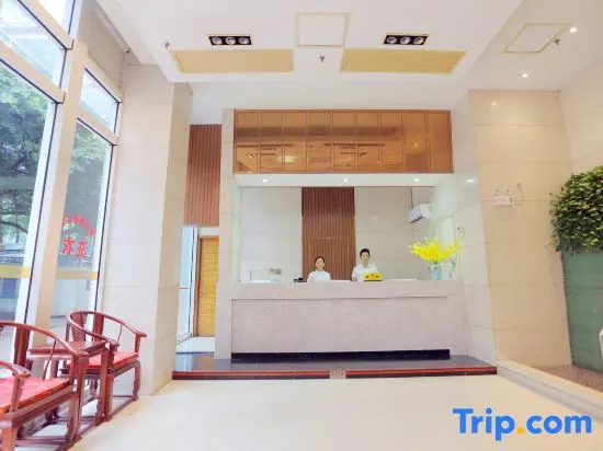 Star International Apartment
