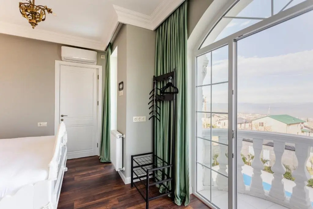 Shindisi Residence Boutique Villa